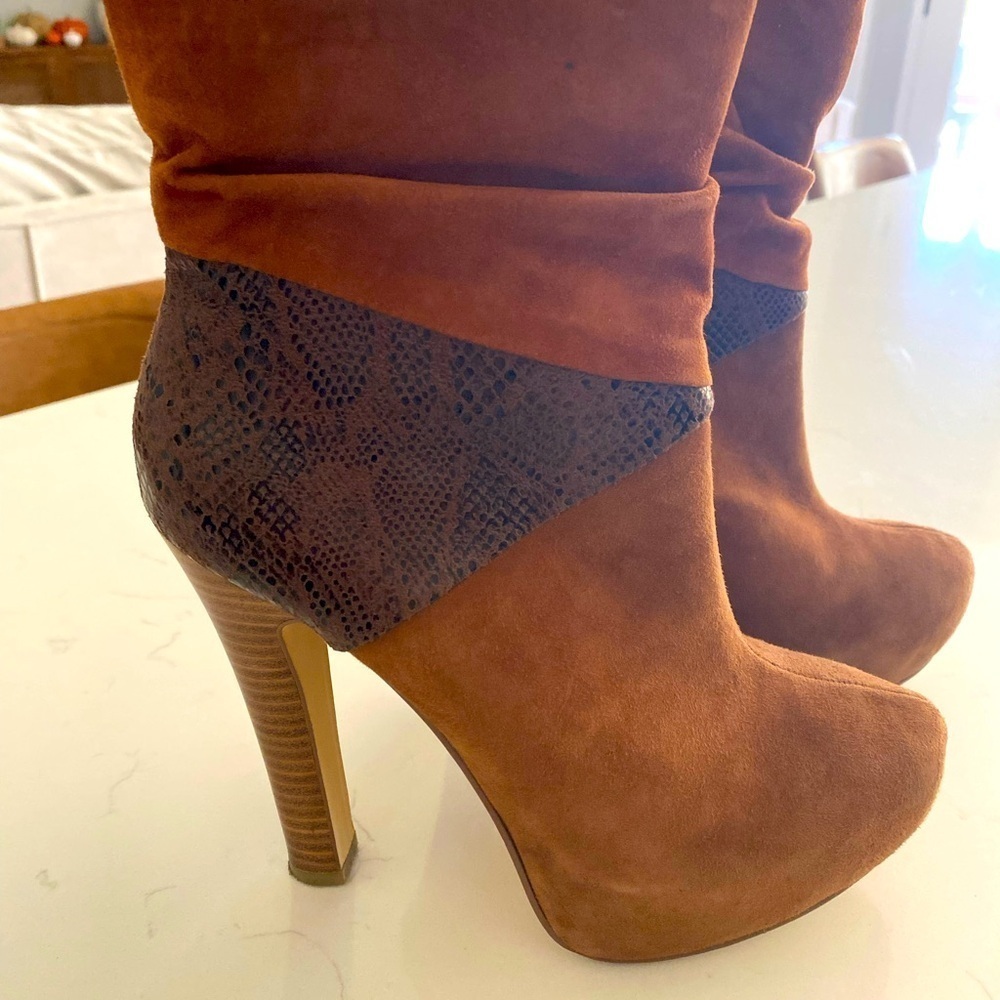 Y2K Bakers Womens Platform Booties Size 9 Brown Snakeskin 5" Heel Fall Shoe